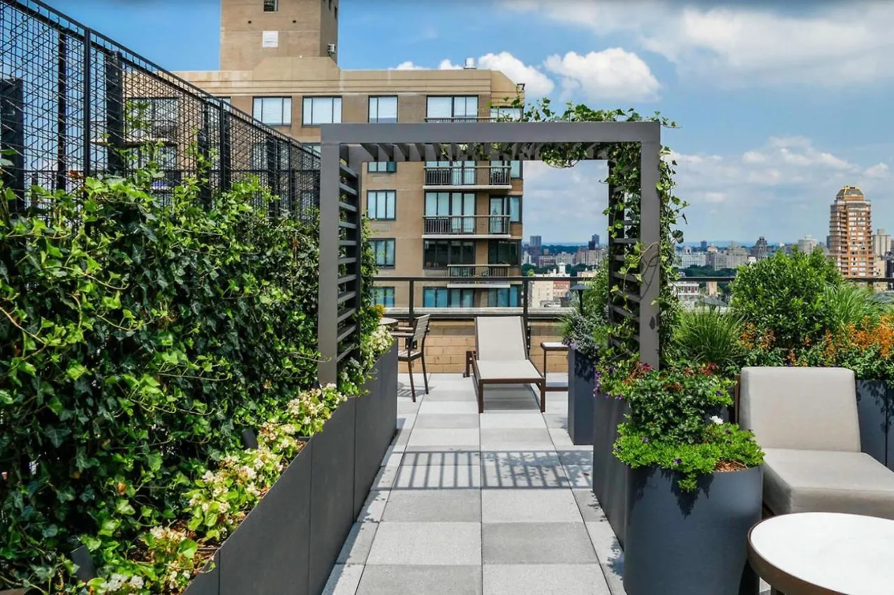 Ues 1Br W Gym Doorman Balcony Stunning Roof Nyc-503 Lägenhet New York USA