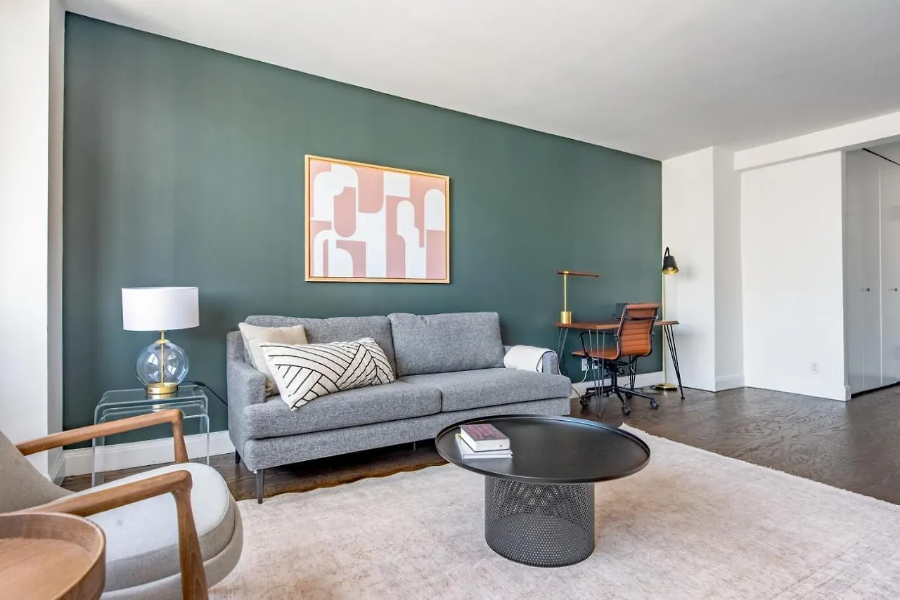 Ues 1Br W Gym Doorman Balcony Stunning Roof Nyc-503 Lägenhet New York